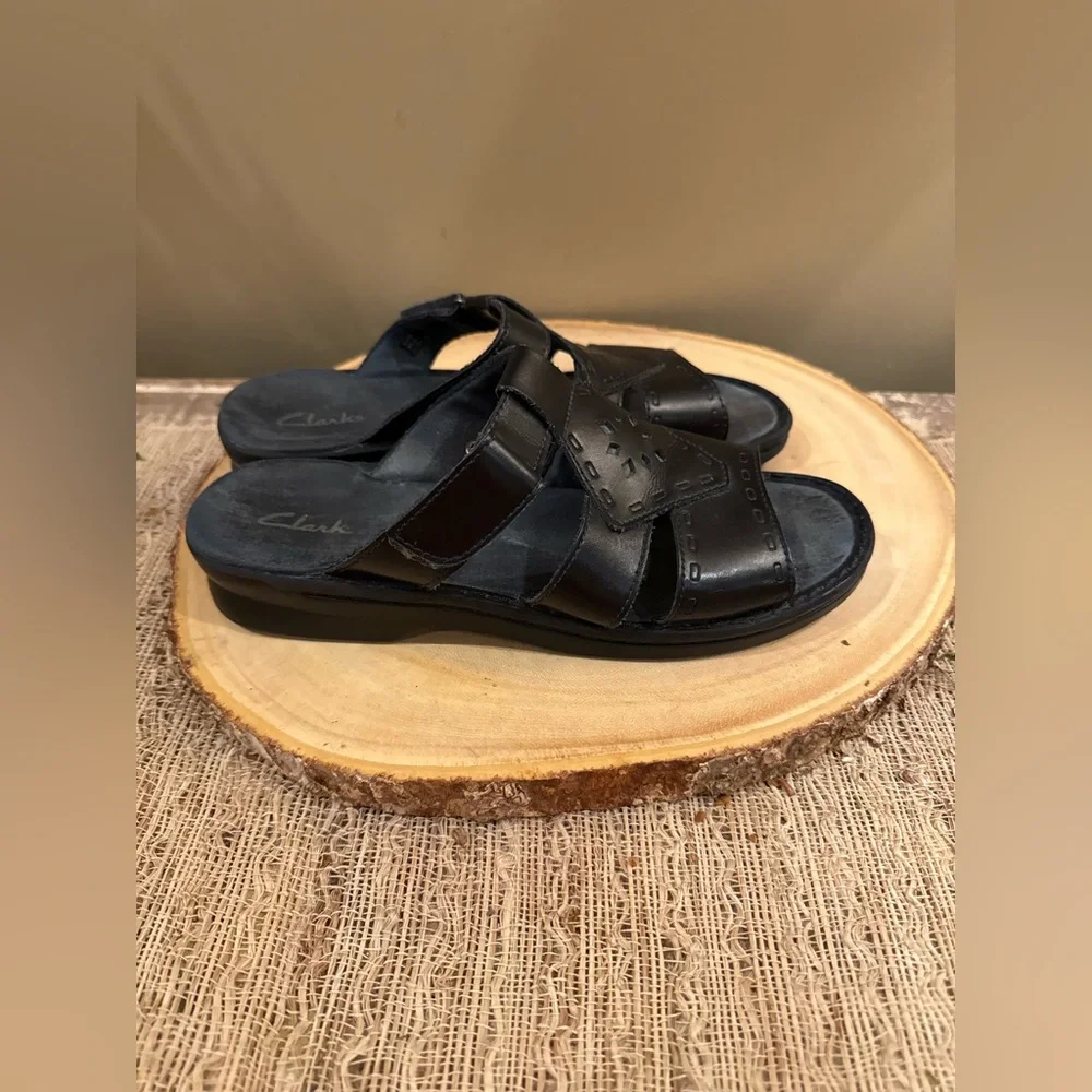 Clarks Bendables Ella‎ Black  Women’s Leather Sandals Slides Size 8 EUC